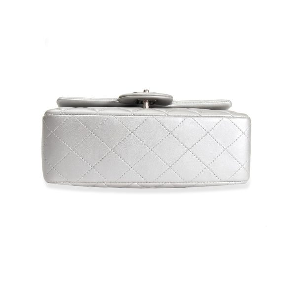 Chanel Silver Quilted Lambskin New Mini Classic Flap Bag - Picture 4 of 10